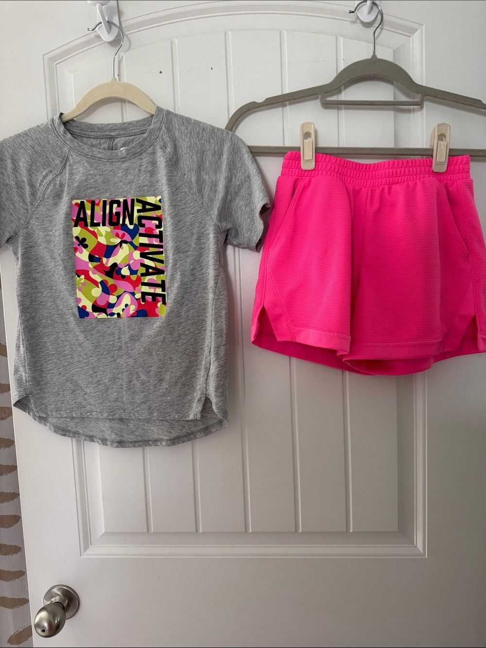 Kids' Gray Graphic Tee with Multicolor 'Align Activate' Print